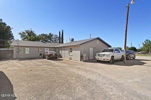 176 Lanza Ln, Socorro, TX, 79927-1811 | Card Image