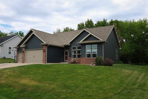 1013 E Superior Dr, Edgerton, WI, 53534-9165 | Card Image