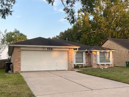 331 Cobbleton Dr, Houston, TX, 77034-5314 | Card Image