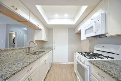 Unit A Kitchen | Image 2