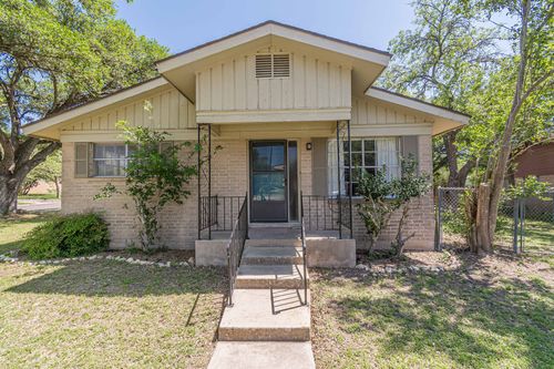 324 Craddock Ave, San Marcos, TX, 78666-2965 | Card Image