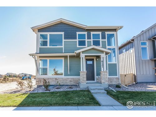 6121 Saddlehorn Dr, Timnath, CO, 80547-5854 | Card Image