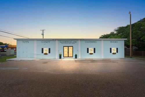 1700 Highway 35 N, Rockport, TX, 78382-3321 | Card Image