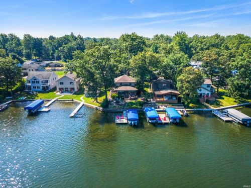 120 Ems W30a1 Ln, North Webster, IN, 46555-9541 | Card Image