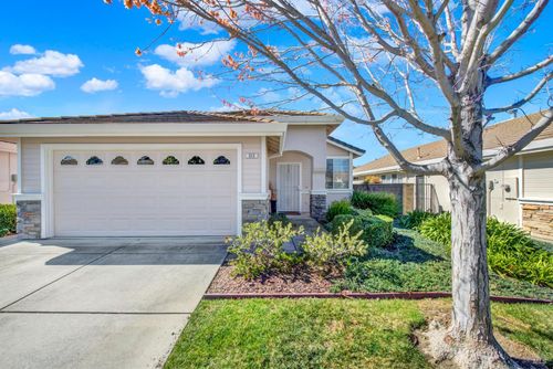 313 Trellis Ln, Vacaville, CA, 95687-3119 | Card Image