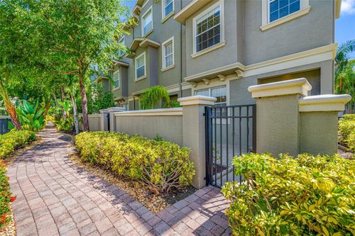 7125 102nd Ln, SEMINOLE, FL, 33772-6042 | Card Image