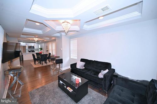 3700 Flowerton Rd, BALTIMORE, MD, 21229-2001 | Card Image