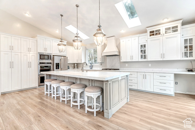 Bay Meadow Cir, Sandy, UT 84092