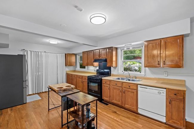 40 Sheraton Way Sw, House other with 3 bedrooms, 3 bathrooms and 4 parking in Mableton GA | Image 13