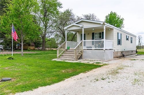 2141 E 790 North Rd, Shelbyville, IL, 62565-4248 | Card Image