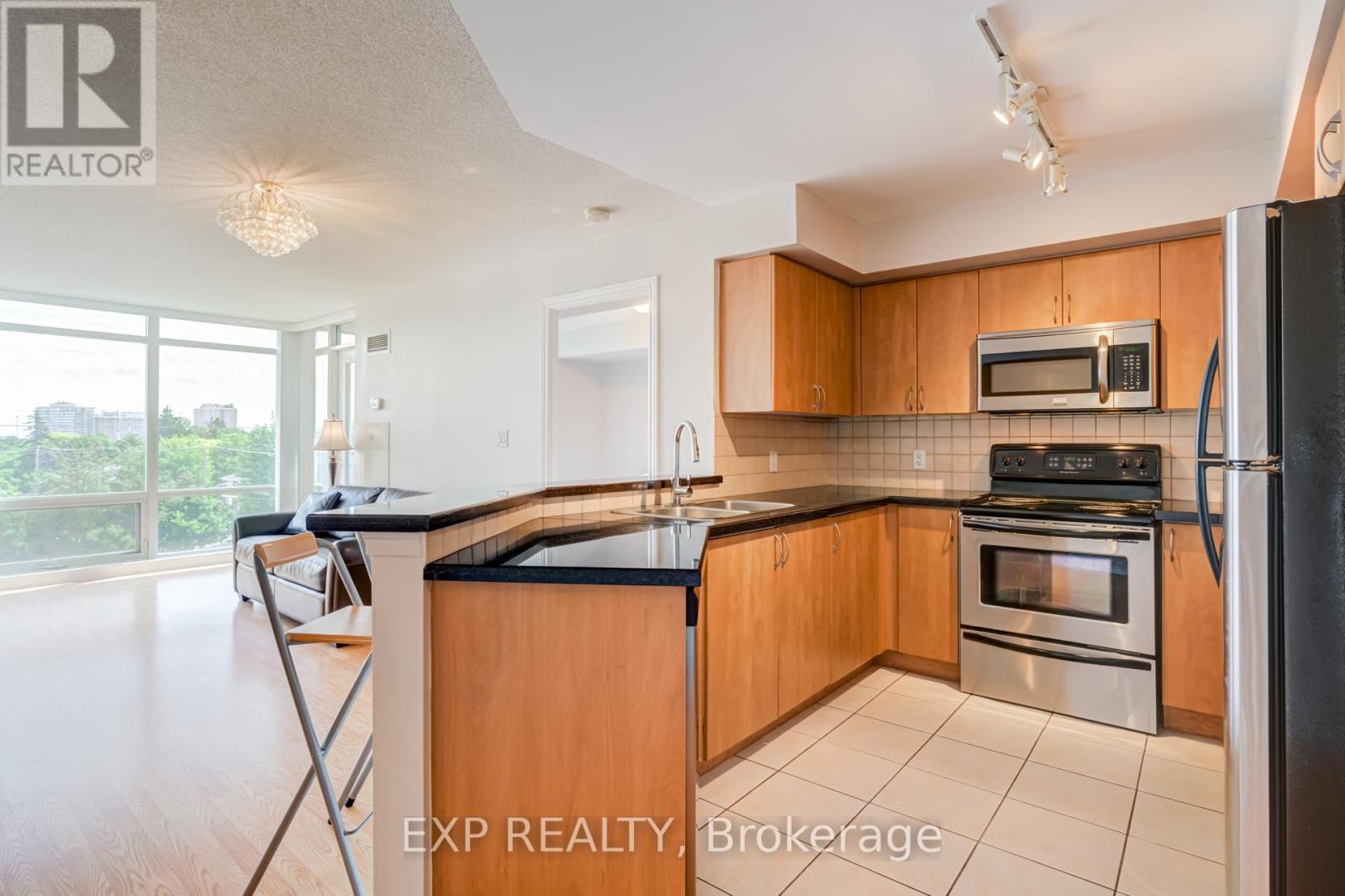 Residential in Toronto (Clanton Park) 2