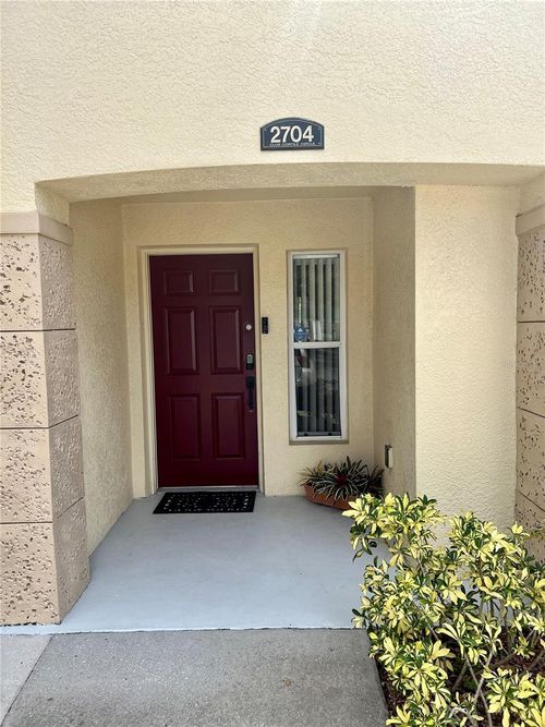 2704 Club Cortile Cir, KISSIMMEE, FL, 34746-5715 | Card Image