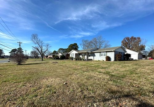 117 Blue Ribbon Pkwy, Shelbyville, TN, 37160-2503 | Card Image