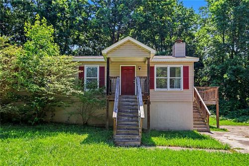 270 Knob Dr, Carrollton, GA, 30116-8555 | Card Image