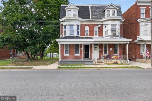 1547 W King St, YORK, PA, 17404-5616 | Card Image