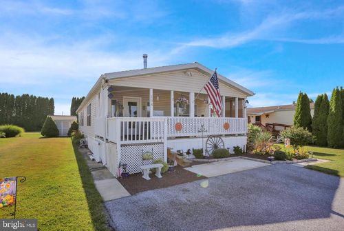 108-1300 E Kercher Ave, MYERSTOWN, PA, 17067-2911 | Card Image