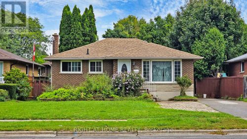 1066 Olive Ave, Oshawa, ON, L1H2T4 | Card Image