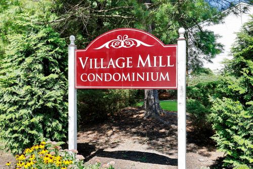 87 Village Ml, Haverstraw, NY, 10927-1069 | Card Image
