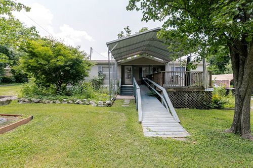 2555 Nunley St, Greenbrier, TN, 37073-5487 | Card Image