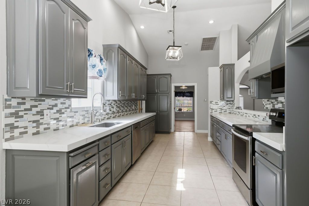 Residential in Las Vegas 5