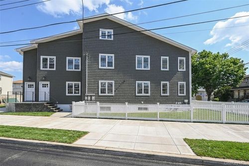 118-11 Lakeview Blvd, Jamaica, NY, 11434-2129 | Card Image