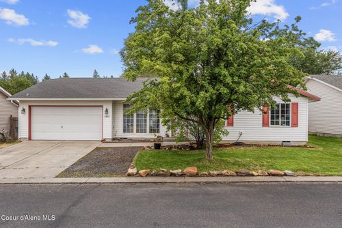 2800 N Wickiup Dr, Post Falls, ID, 83854-6693 | Card Image