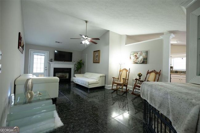 2074 Flint Hill Dr, House other with 4 bedrooms, 3 bathrooms and 2 parking in Lawrenceville GA | Image 5