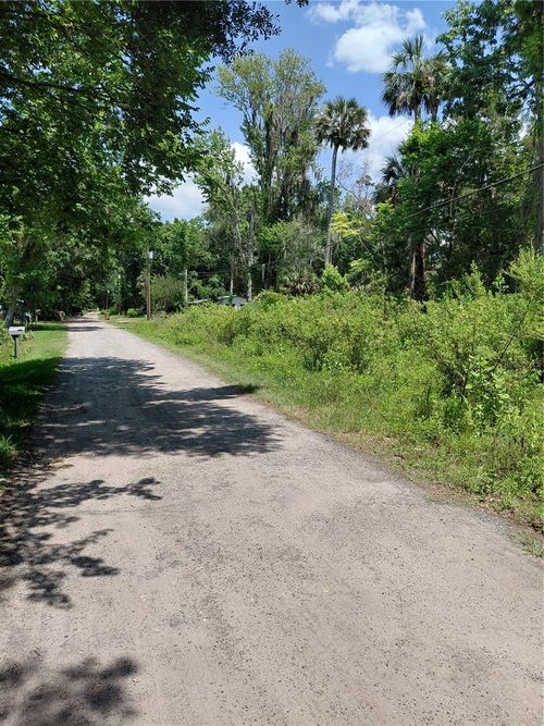 23938 Bass Rd, Astor, FL, 32102-2407 | Card Image