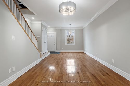 447 Green Ave, Rockcliffe, ON, K1M1L1 | Card Image