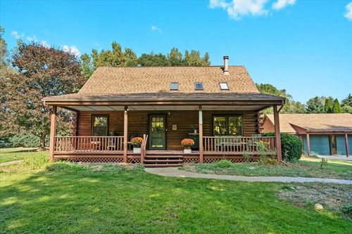 4344 Ehgotz Ln, Milford, MI, 48380-1400 | Card Image