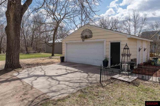 607 N Minnesota Ave, House other with 3 bedrooms, 3 bathrooms and null parking in Saint Peter MN | Image 49