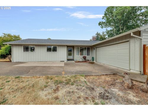 210 Forest Pl, Forest Grove, OR, 97116-1385 | Card Image