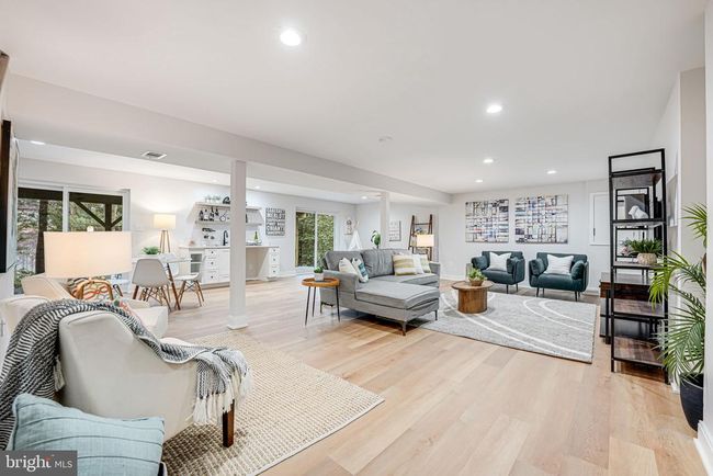 9051 Laurel Hill Ct, House other with 5 bedrooms, 4 bathrooms and null parking in VIENNA VA | Image 36