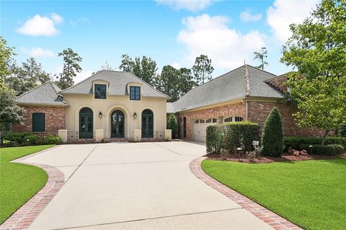 5 Falcon Dr, Mandeville, LA, 70471-2952 | Card Image