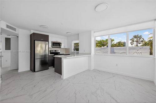 08-1552 Euclid Ave, Miami Beach, FL, 33139-3542 | Card Image