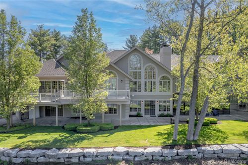 6279 Canter Creek Ct, Grand Blanc, MI, 48439 | Card Image