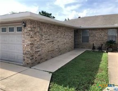 2722 Heynis, New Braunfels, TX, 78130-6407 | Card Image
