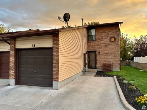 63 E 820 S, Centerville, UT, 84014-2208 | Card Image