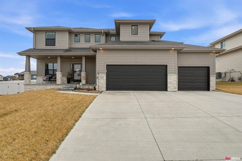 11911 S 109th St, Papillion, NE, 68046-5887 | Card Image