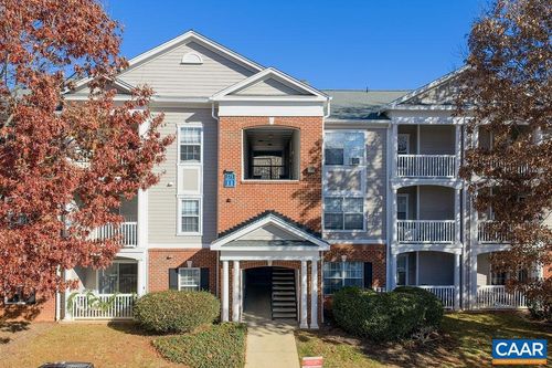 apt-102-725 Denali Way, CHARLOTTESVILLE, VA, 22903-8126 | Card Image