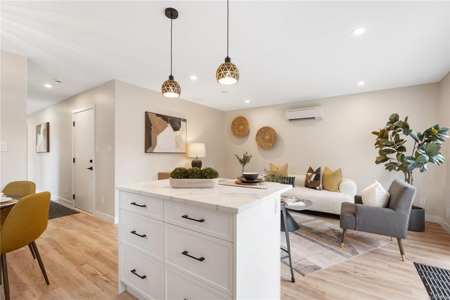 720 Stonebrook Lane, House other with 3 bedrooms, 3 bathrooms and 1 parking in Langford BC | Image 6