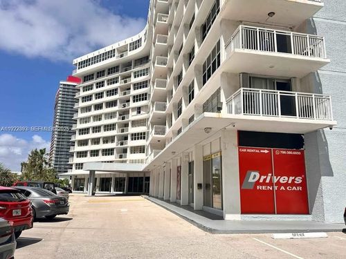 apt-237-1801 S Ocean Dr, Hallandale Beach, FL, 33009-4946 | Card Image