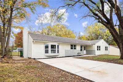 View of ranch-style home | Image 3