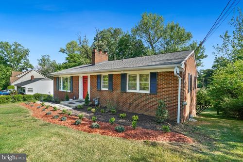 309 Cedar Ridge Dr, Oxon Hill, MD, 20745-1410 | Card Image