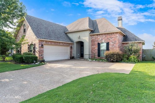 244 Gloucester Dr, Bossier City, LA, 71111-6130 | Card Image