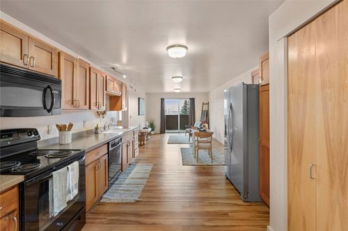 unit-207-228 S Cottonwood Rd, Bozeman, MT, 59718-9438 | Card Image