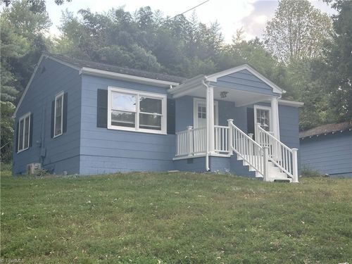 4229 Eck Rd, Jonesville, NC, 28642-9172 | Card Image