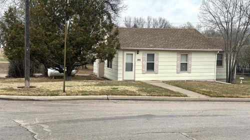 1846 Baltimore Ave, hot springs, SD, 57747-2118 | Card Image