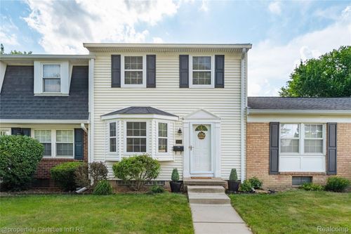 20161 Silver Spring Dr, Northville Township, MI, 48167-1943 | Card Image