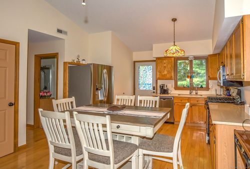 apt-11b-102 N Maple St, Enfield, CT, 06082-3957 | Card Image